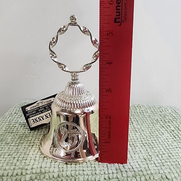 Queen Anne Silver Plated 25th Anniversary Commemorative Bell Made in England - Picture 7 of 7